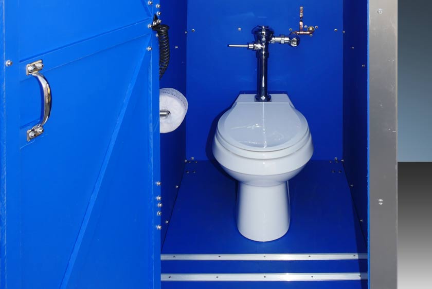 HEAVY-DUTY COMMERCIAL PORCELAIN FLUSH TOILET