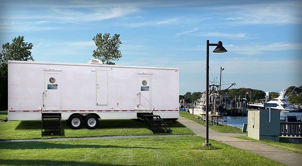 The Industrial 105 Restroom Trailer by CALLAHEAD 1.800.634.2085